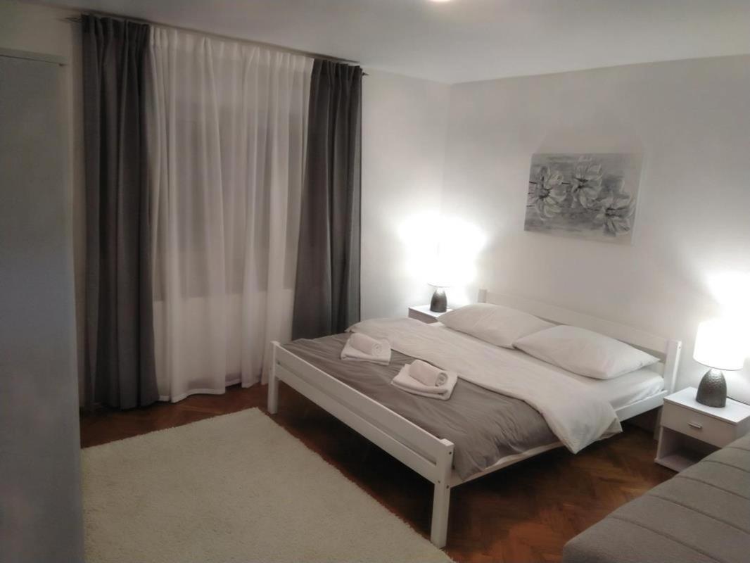 Apartman Mix Zagreb - Maksimir, Kbc Rebro, Free Parking Екстериор снимка